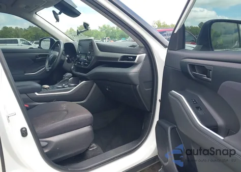 2022 Toyota Highlander L из США, поврежденный, VIN 5TDCZRAH3NS134887